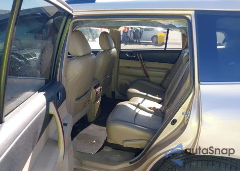 2013 Toyota Highlander Limited V6 z USA, uszkodzony, nr VIN 5TDDK3EH9DS263392